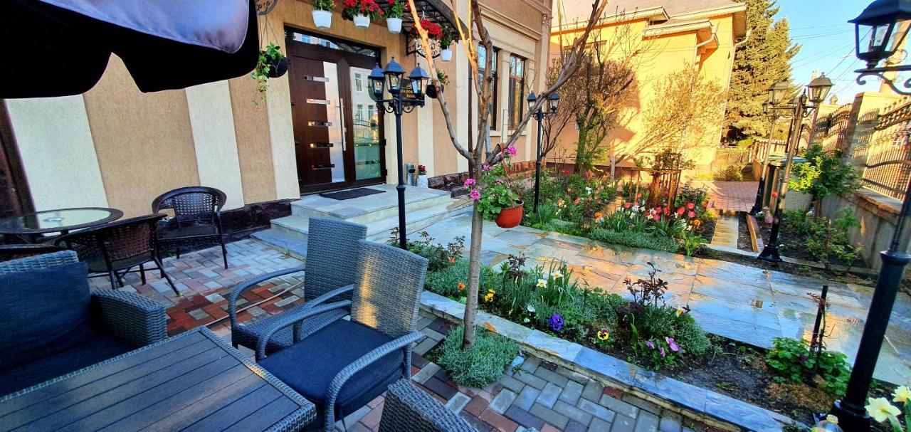 Отель Casa Domneasca Rarau Кымпулунг-Молдовенеск Экстерьер фото