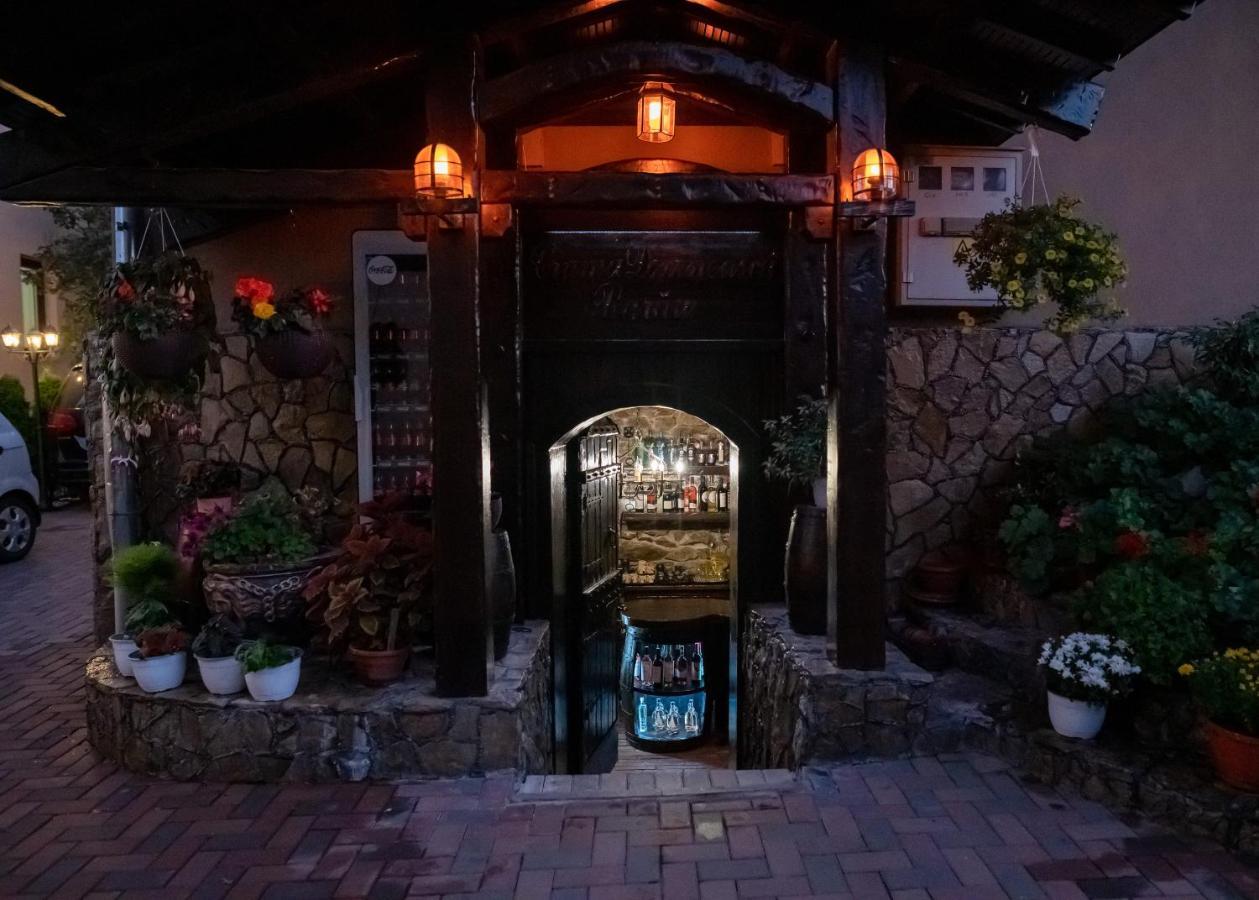 Отель Casa Domneasca Rarau Кымпулунг-Молдовенеск Экстерьер фото